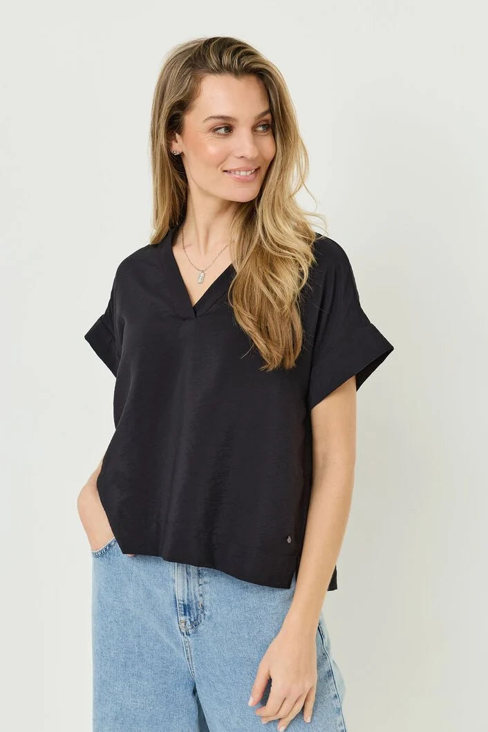 Relaxed Short-Sleeve Fluid T-Shirt