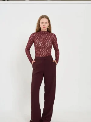Woman's Lace Tee