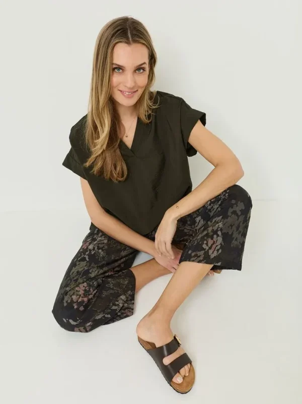RH-MF-W-066FORESTNIGHT2 Aria Short-Sleeve Fluid Blouse