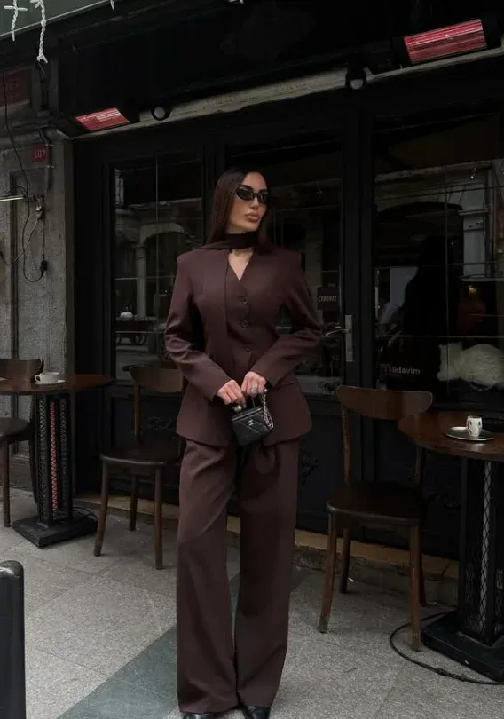 The Executive Wide-Leg Jacket & Pants Set